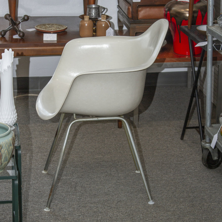 Vintage Original Herman Miller Shell Chairs
